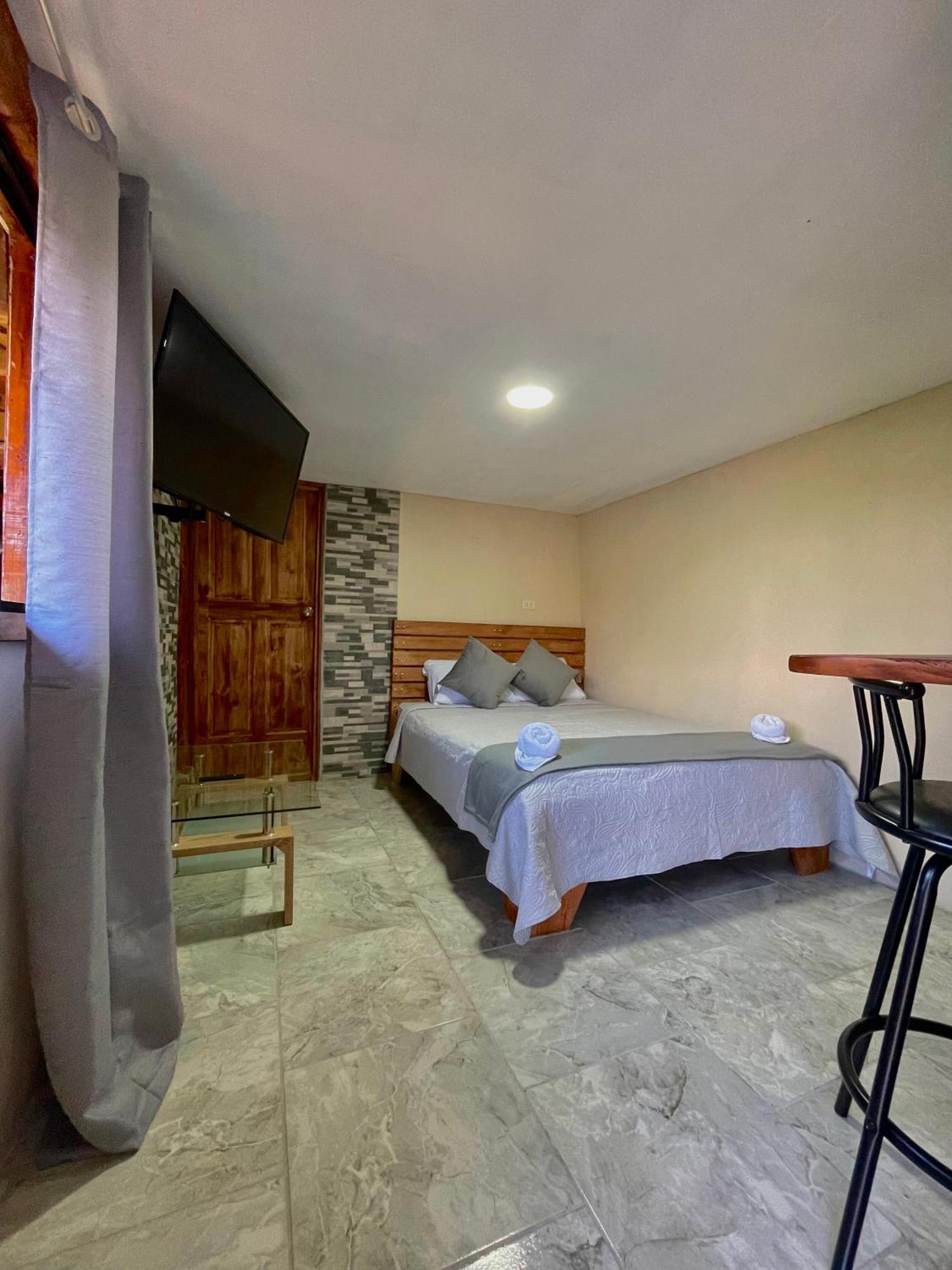 Dreams Lodge Orosi Cartago Eksteriør billede